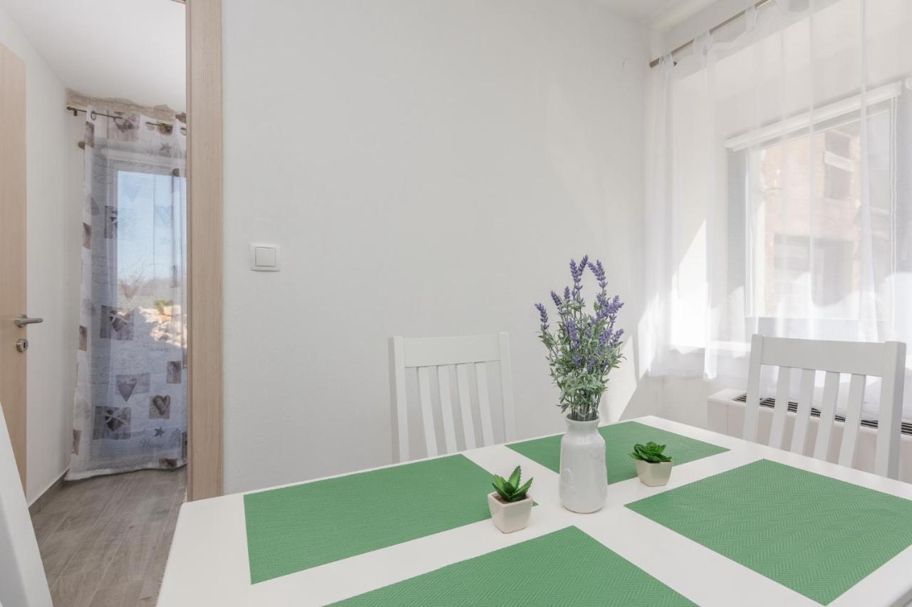 Apartmani Mustaca Dvori Privlaka  Dış mekan fotoğraf